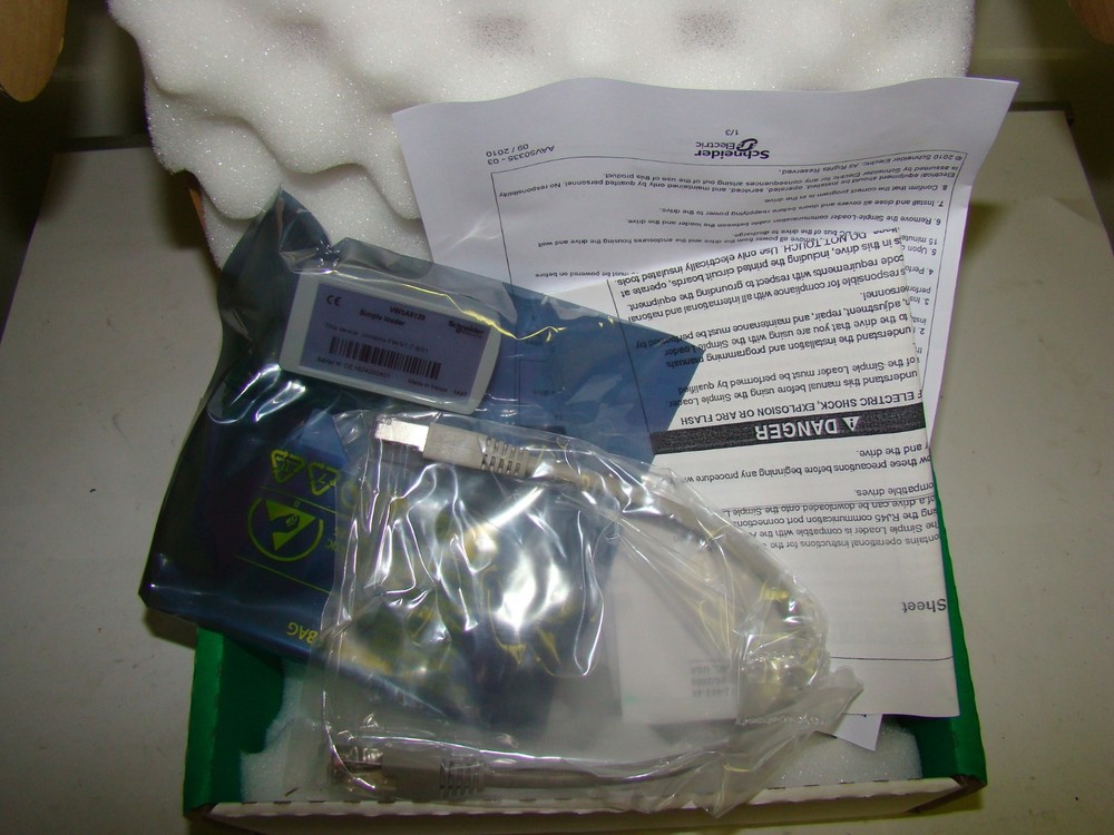Schneider VW3A8120 Program Loader, NIB