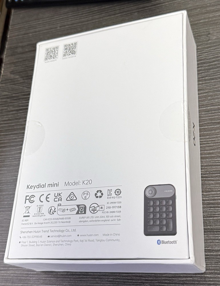 HUION Keydial Mini Bluetooth Programmable Keypad 18 keys Drawing Tablet Sealed