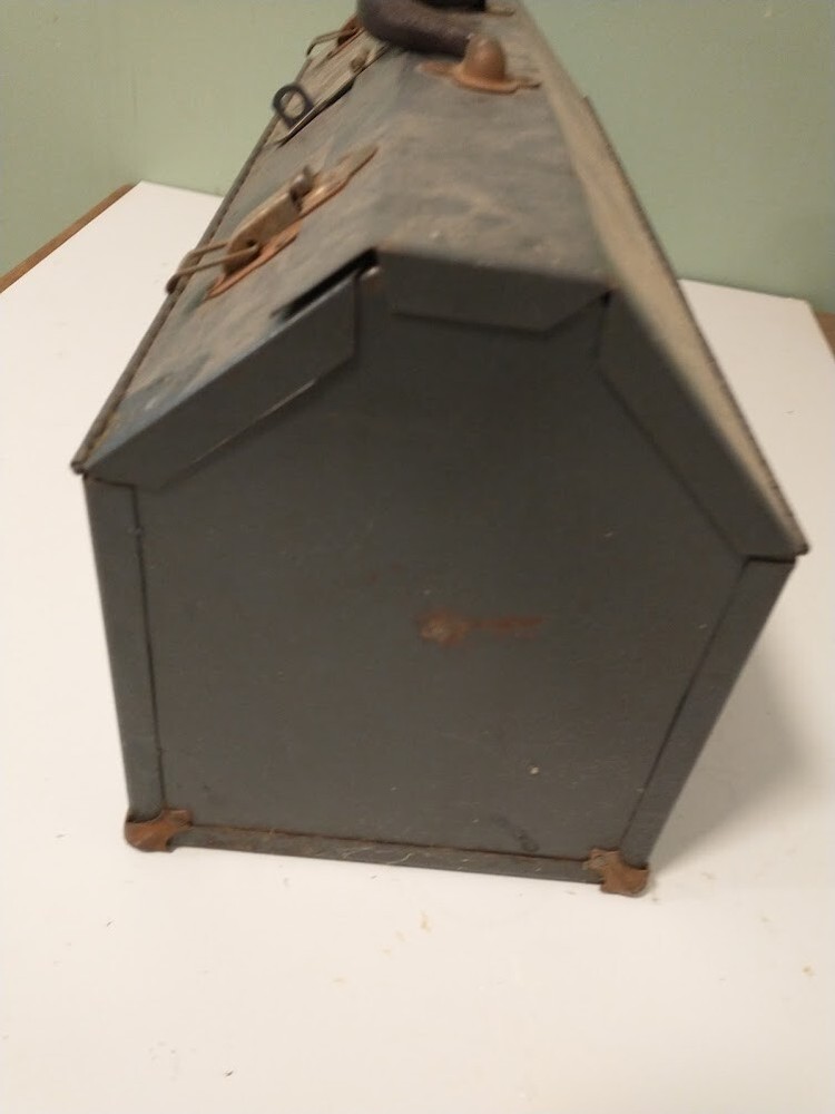 1941/ S & K / HINGED TOP / HEAVY DUTY TOOL BOX