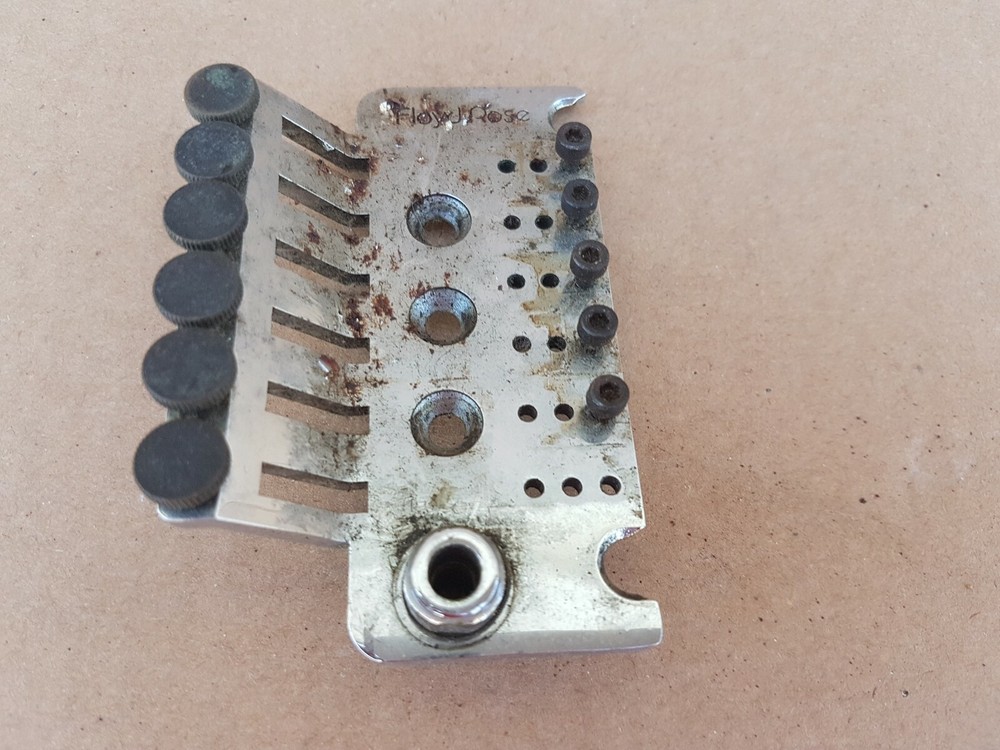1982 FLOYD ROSE TREMOLO BASE - ORIGINAL - FIRST VERSION