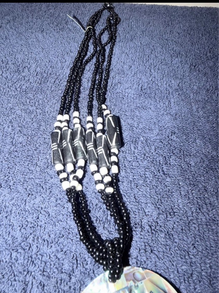 Black Beaded Necklace Round Abalone Shell Pendant Multicolor