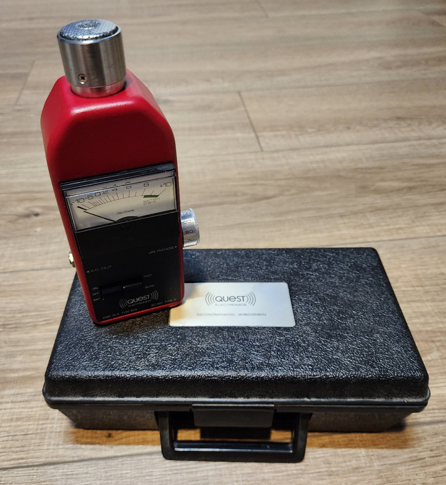 Quest Electronics Model 214 Sound Level Meter