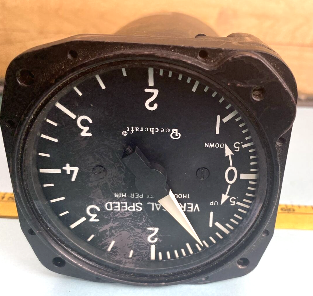 Beechcraft 101-380033-1, 400A Vertical Speed Indicator, 4000'/min