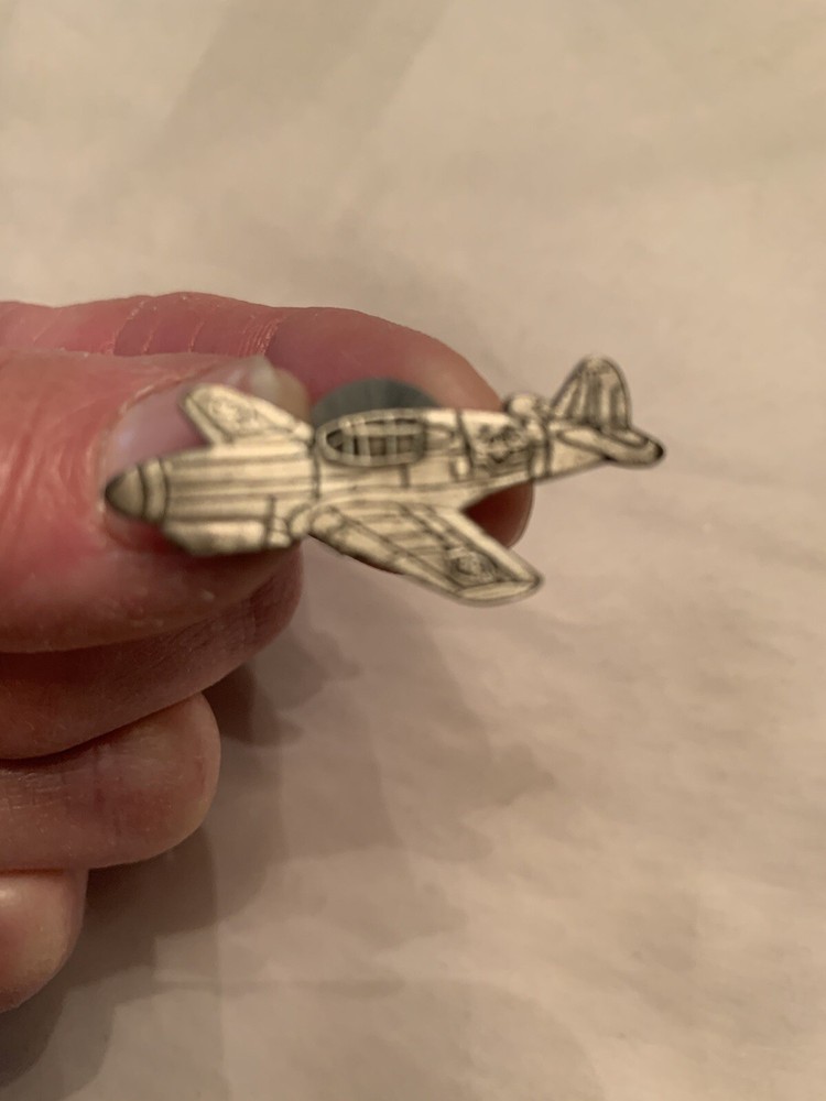 World War 2 type plane, airplane pin