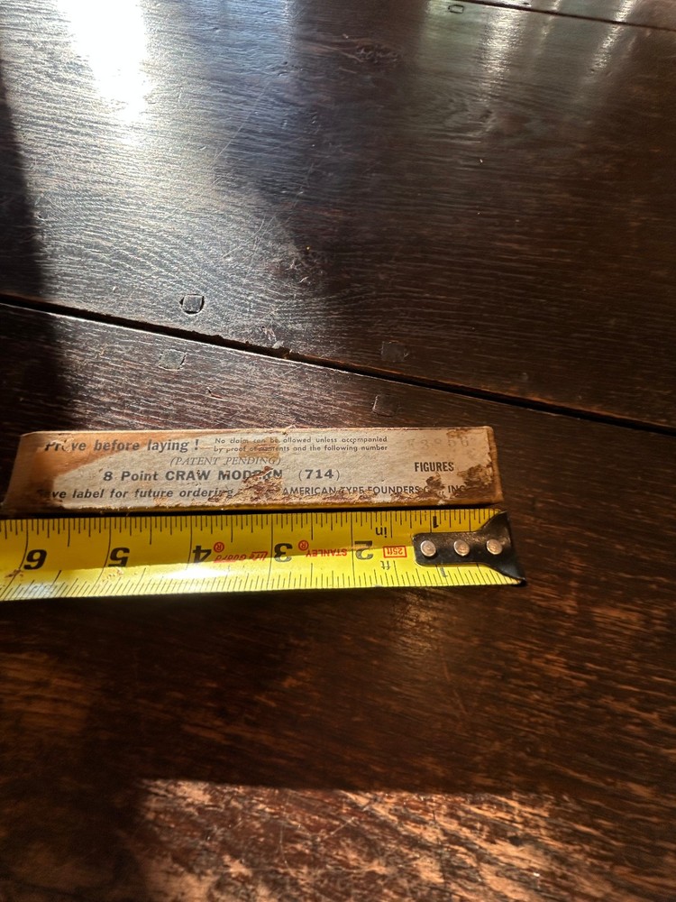 Letterpress Font - 8 point Craw Modern