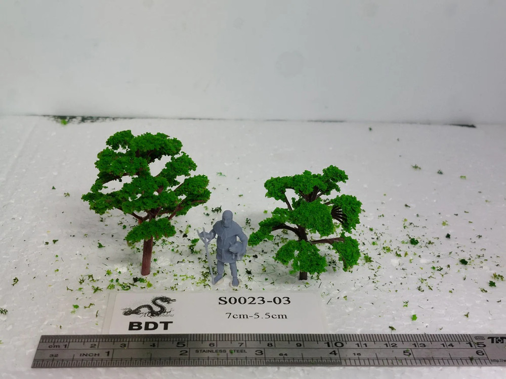 BDT Trees S0023-03 - All Scale - Plastic Jing tree - light green - 10/pk