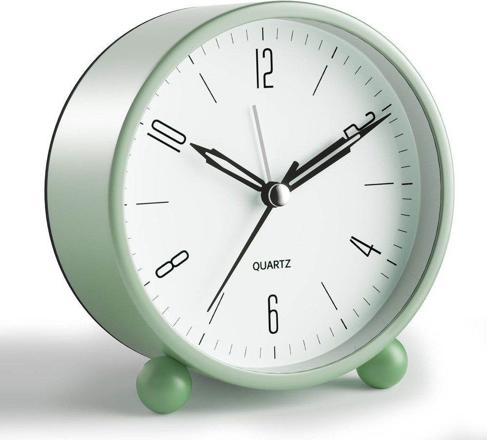 Charming Green Analog Clock - 4-Inch, Super Silent & Ideal for Any Setting