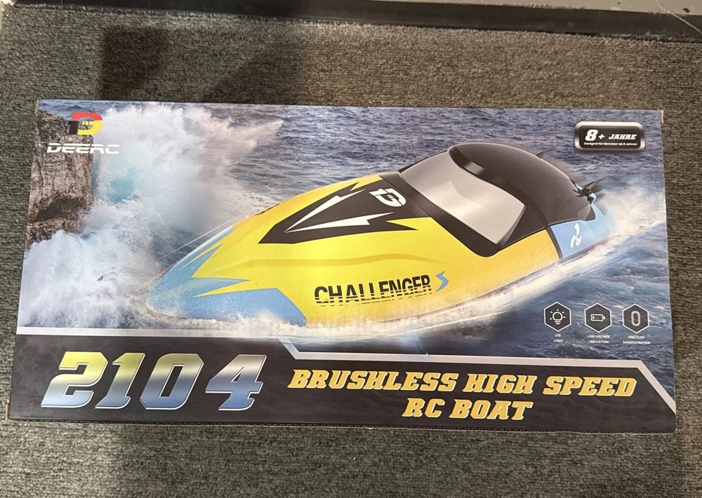 DEERC Brushless High Speed Power  Racing Boat