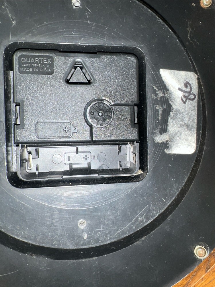 Corvette Round Wall Clock 9 ¼" Works