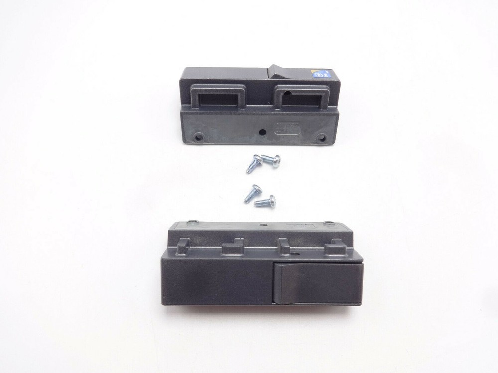 Dell Poweredge R710 Left and Right Ear with 4 Screws