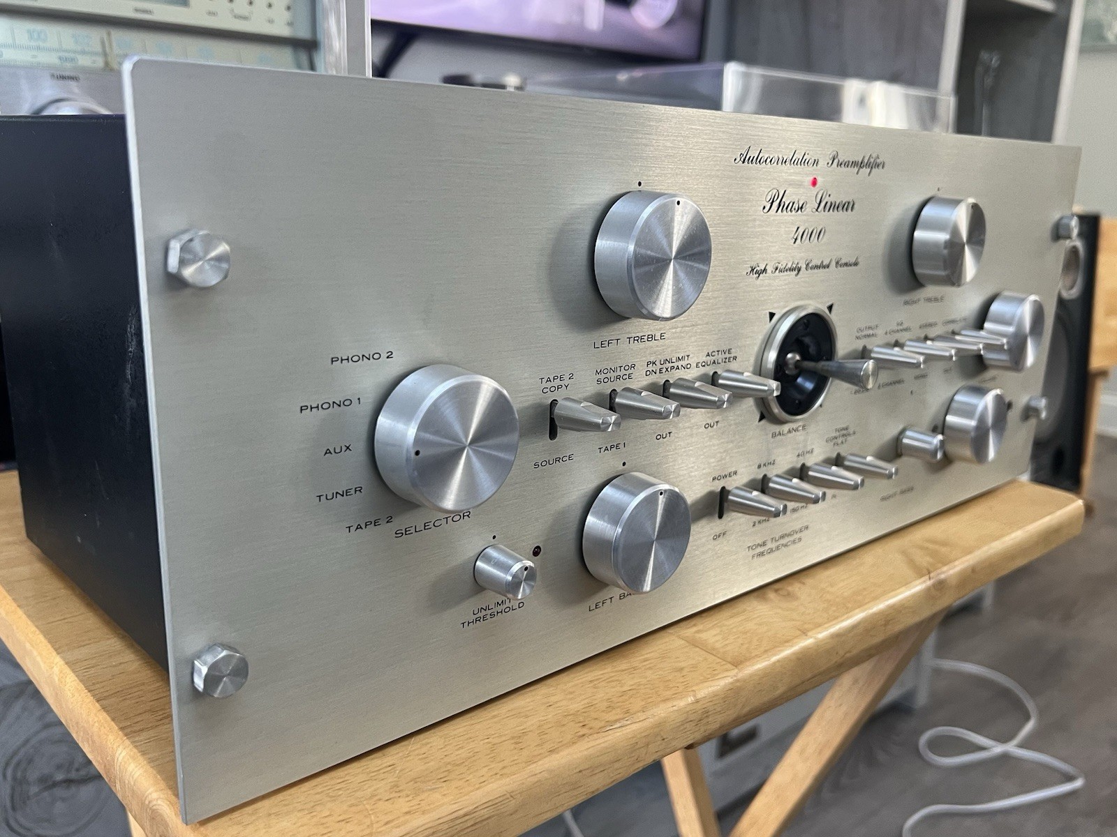 Phase Linear 4000 Autocorrelation Preamplifier