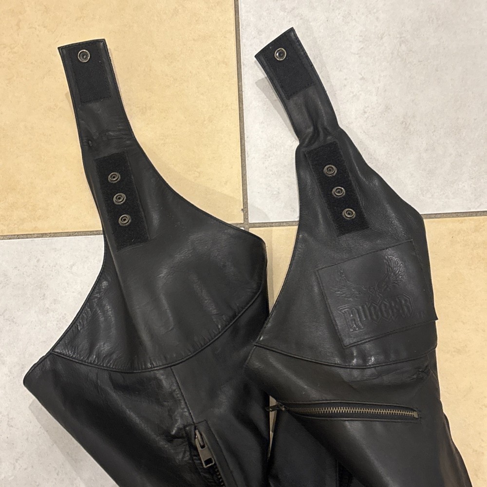 HUGGER Vintage Black Leather Chaps Size Large