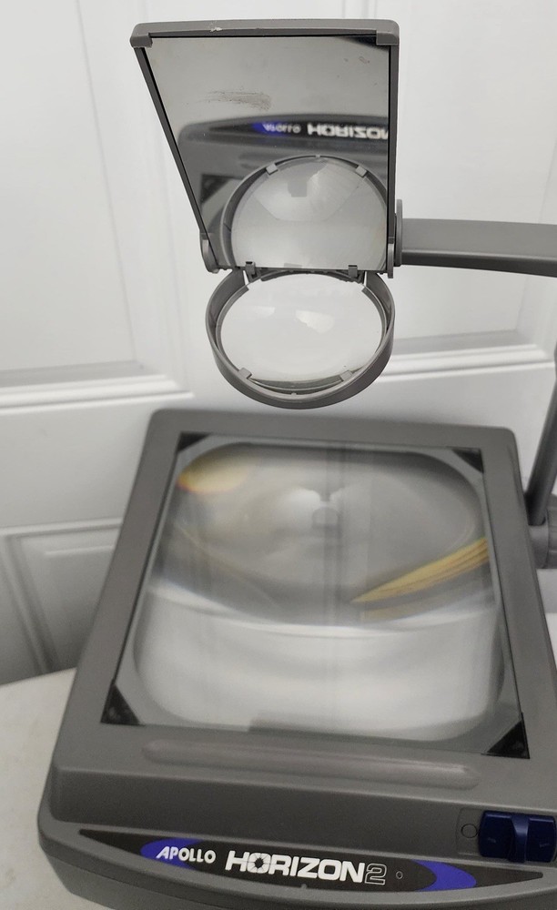 Apollo Horizon 2 Series V16000 Overhead Projector – Tested & Working