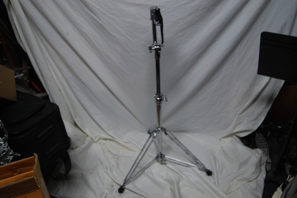 LP330 Camlock Bongo Stand NEW
