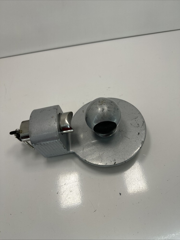 Master Lock 2 15/16” Trailer Coupler Lock Model 378 With Keys