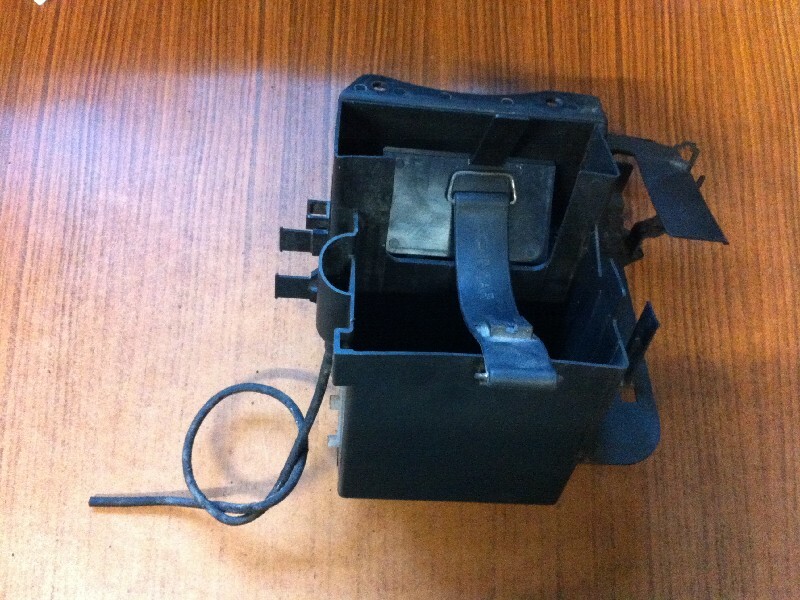 Battery box with retaining rubber storage compartment Honda CBR 1000 SC21