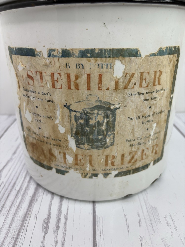 Flintstone Lisk White enameled ware Wood handle Sterilizer Pot Pasteurizer￼