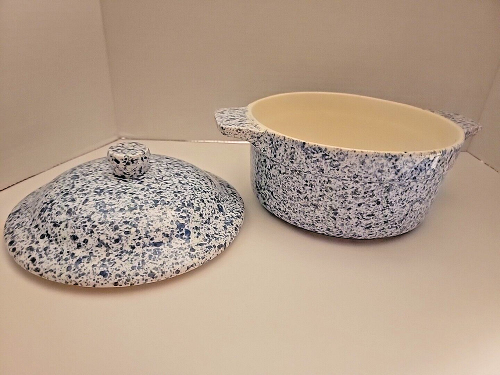 Treasure Craft Pottery Craft Blue Sponge Casserole Dish