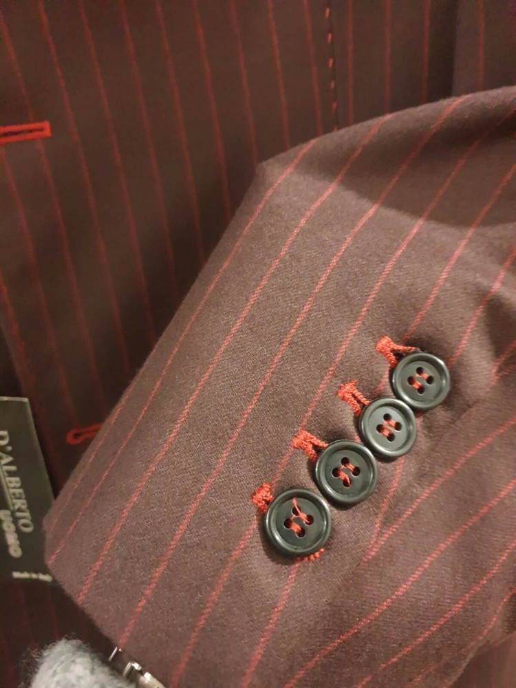 Suit Size 52/Size 38