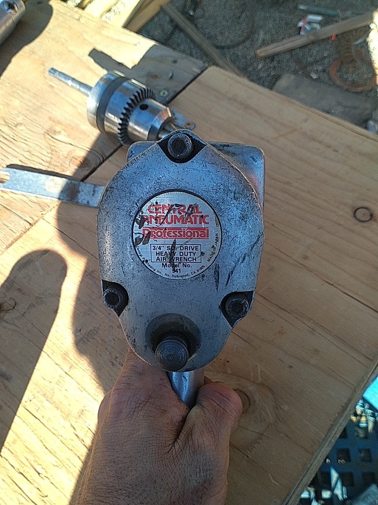 Central Pneumatic Heavy Duty 3/4 In Impact Model S41