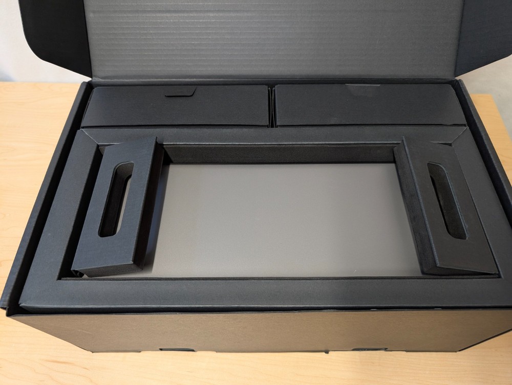 NVIDIA DRIVE AGX Orin Developer Kit P3710F Autonomous Vehicle Development