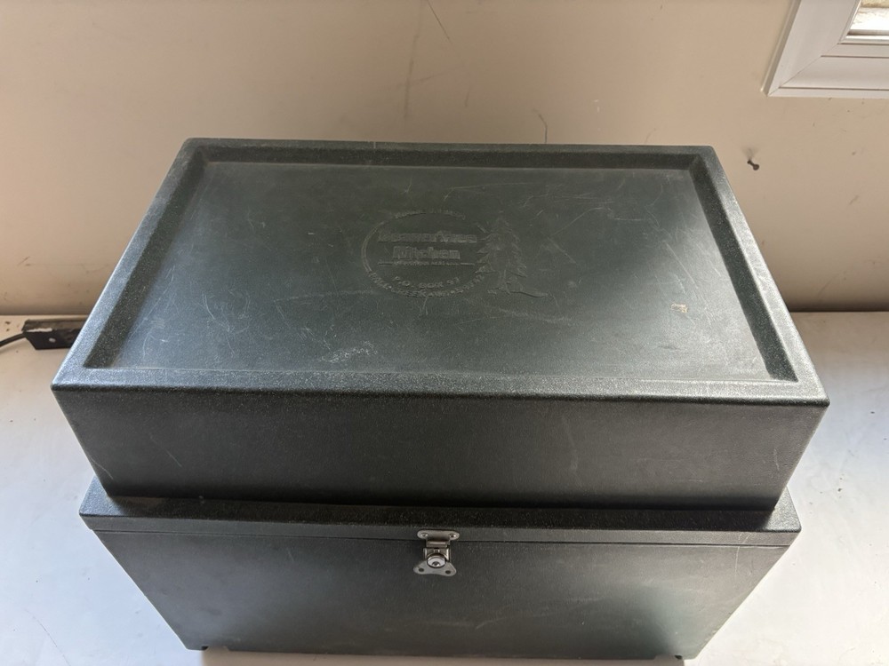 Beavertree chuck-box Camp Kitchen including,plates, bowls and flatware