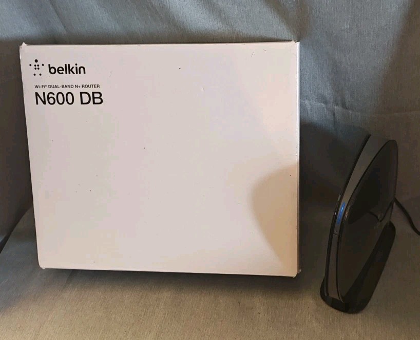 Belkin N600 DB wireless router