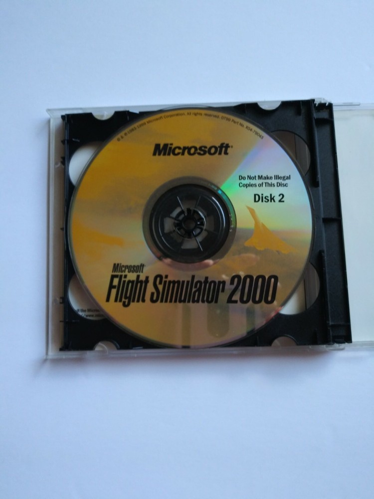 Microsoft Flight Simulator 2000 Pilot's Handbook  and Game  2 CD's not tested