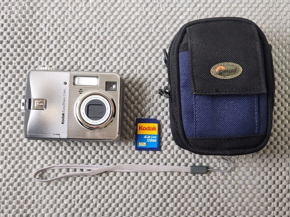 Kodak EasyShare C340 5.0MP Digital Camera - Silver Bundle Good Condition Tested