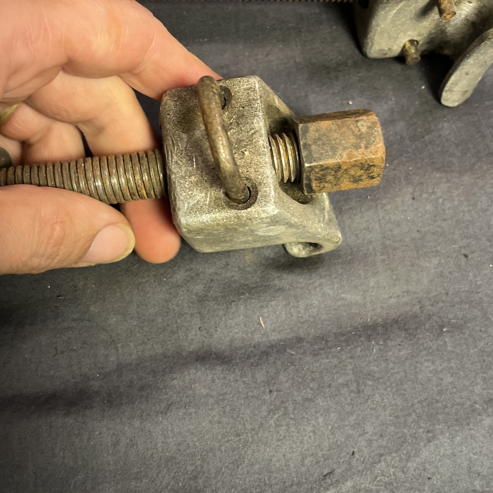 2PC Coil Spring Strut Compressor Shock Clamp Remover