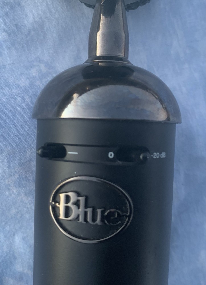 Blue Microphones Spark SL Large Studio Condenser Microphone - Black