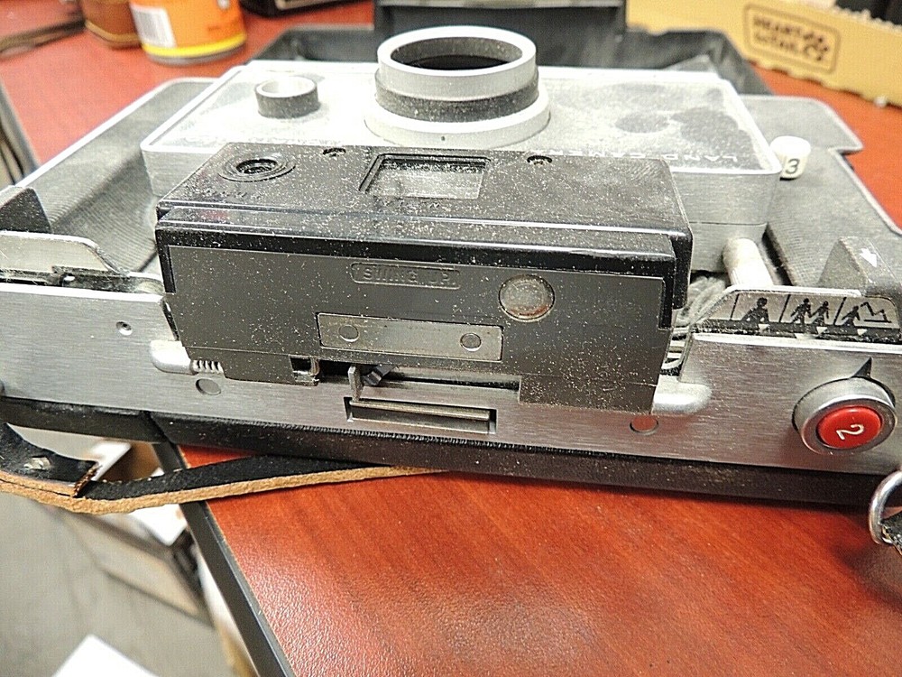 Vintage Classic Polaroid Land Camera Automatic 100