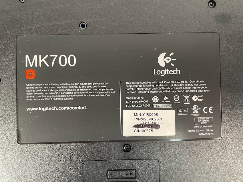 Logitech MK700 Wireless Keyboard with Logitech Wireless Mouse M705