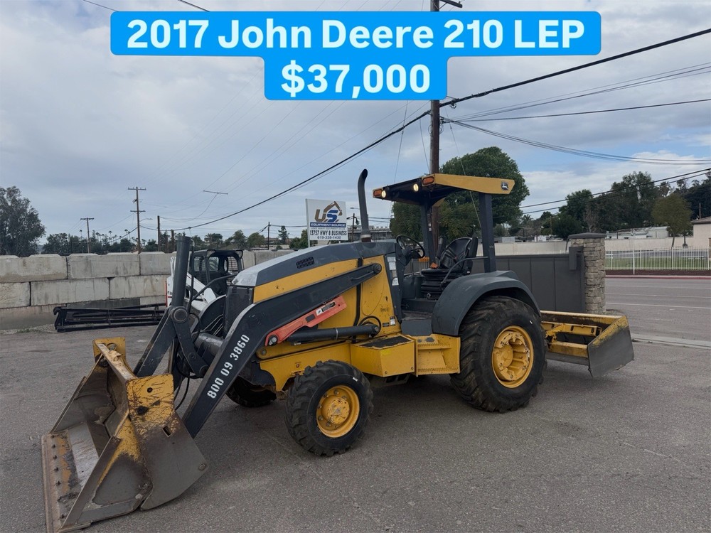 2016 John Deere 210 LEP Skip Loader
