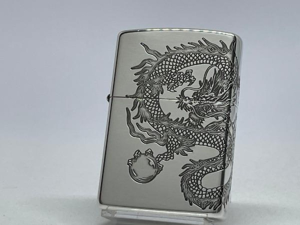 Zippo Dragon 2-sided continuous processing Japanese pattern Silver smoked finish