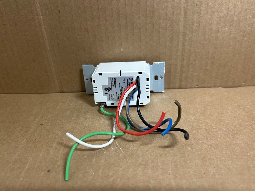WattStopper DW-200 800w Dual Technology Wall Occupancy Sensor White