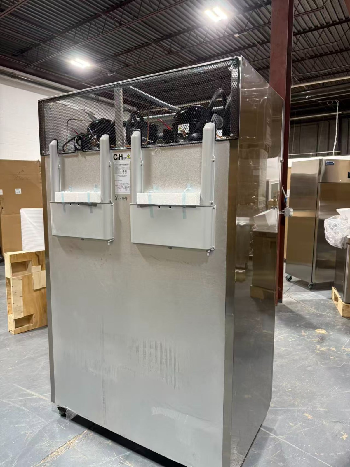 WESTLAKE 48" 2-Door Commercial Refrigerator Freezer Combo - DAMAGED