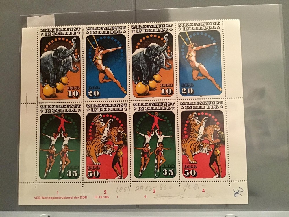 Circus  mint never hinged Stamps part sheet    R22925