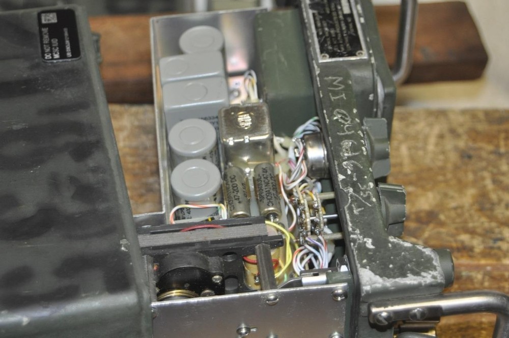 Control Radio Set C-2328B/GRA-39 & C-2329B/GRA-39