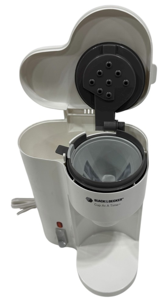 Black & Decker Drip Coffee Maker Cup at a Time DCM6 Coffeemaker