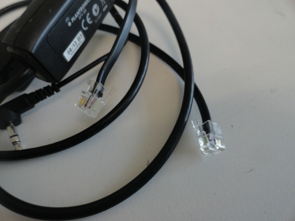 ZZ8: Plantronics APV-6A Electronic Hook Switch Cable
