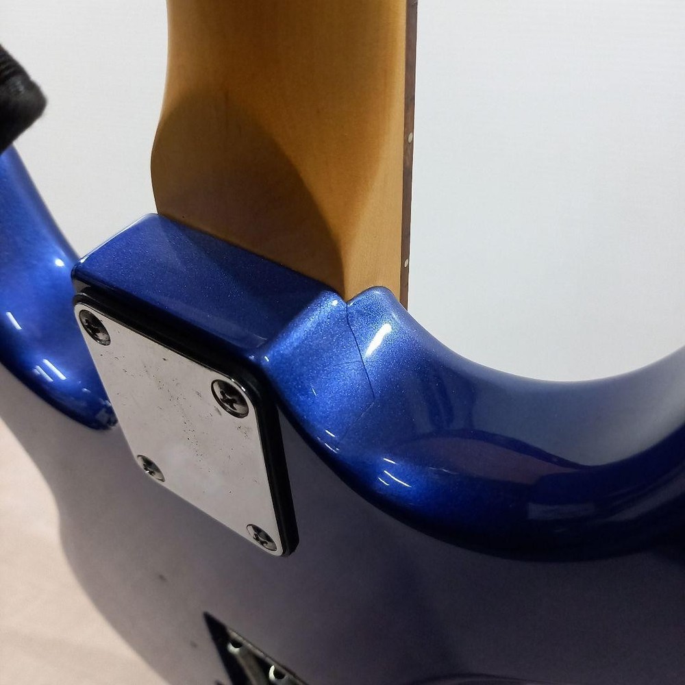 Mavis Stratocaster Metallic Blue