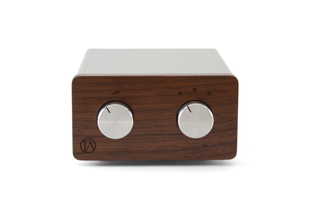 Tisbury Audio Mini Passive Preamp II - Pre-Amplifier Switch Box Attenuator