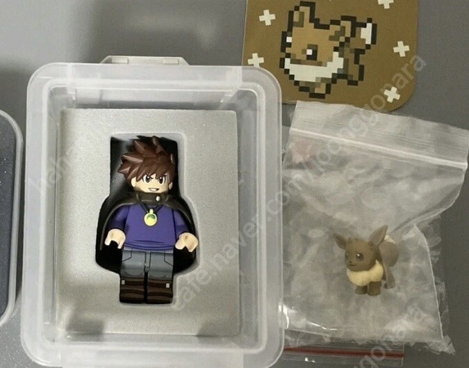Soulink Pokémon Blue Custom Minifigure