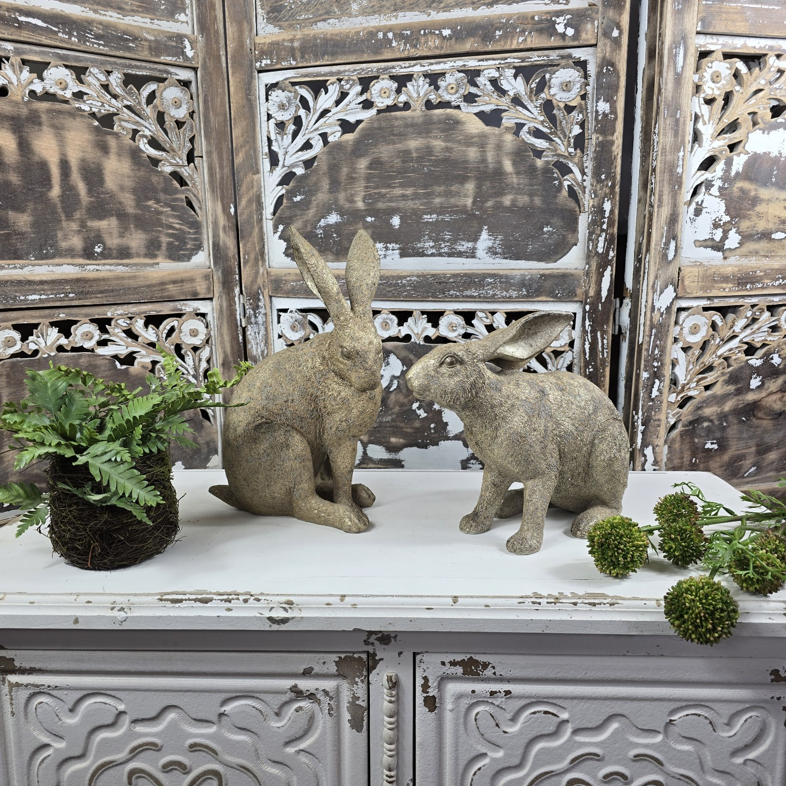 Rustic Weathered Gold Speckle Garden Bunny Rabbit Figurine Statue Set of 2