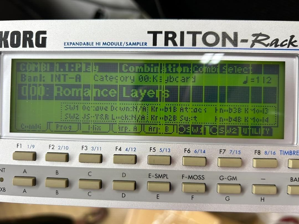 KORG TRITON RACK Sound Module Synth Synthesizer Sampler Used