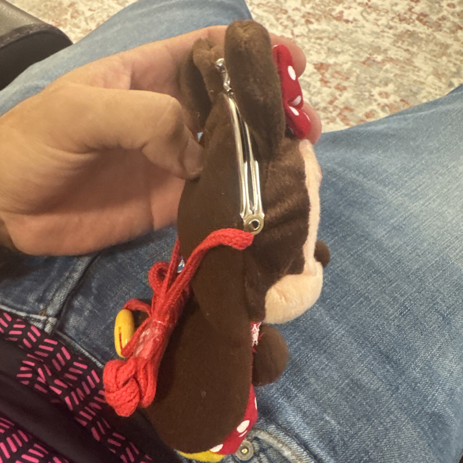 Disney Park Minnie Mouse Plush Coin Purse Clasped