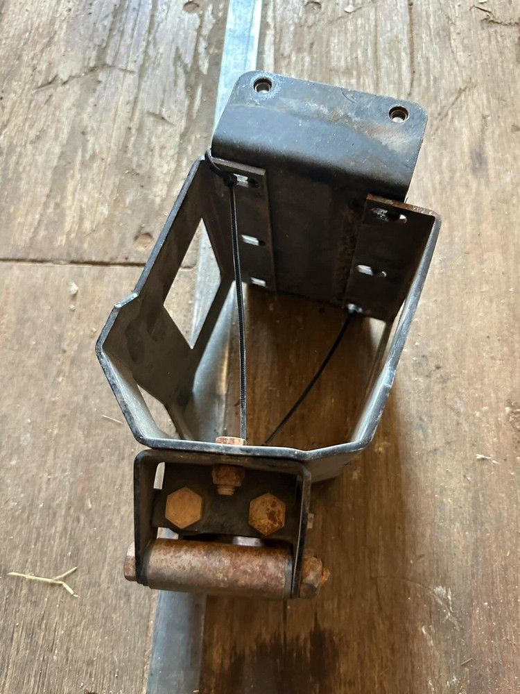 Polaris Rzr winch mount , brackets and rollers