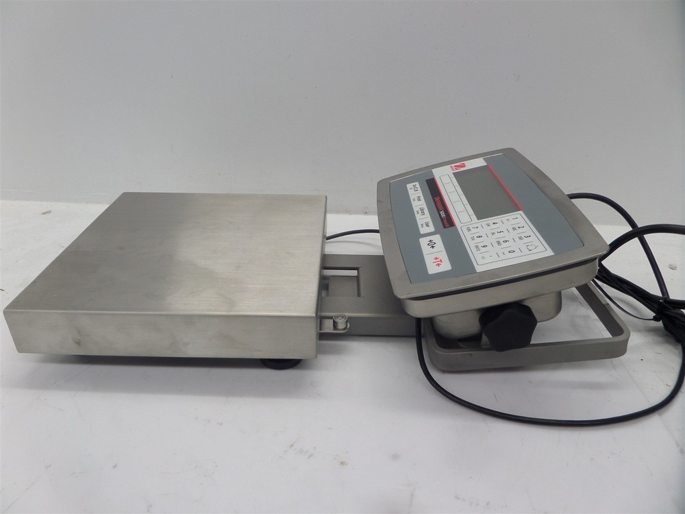 OHAUS Defender 5000 XtremeW Digital Scale