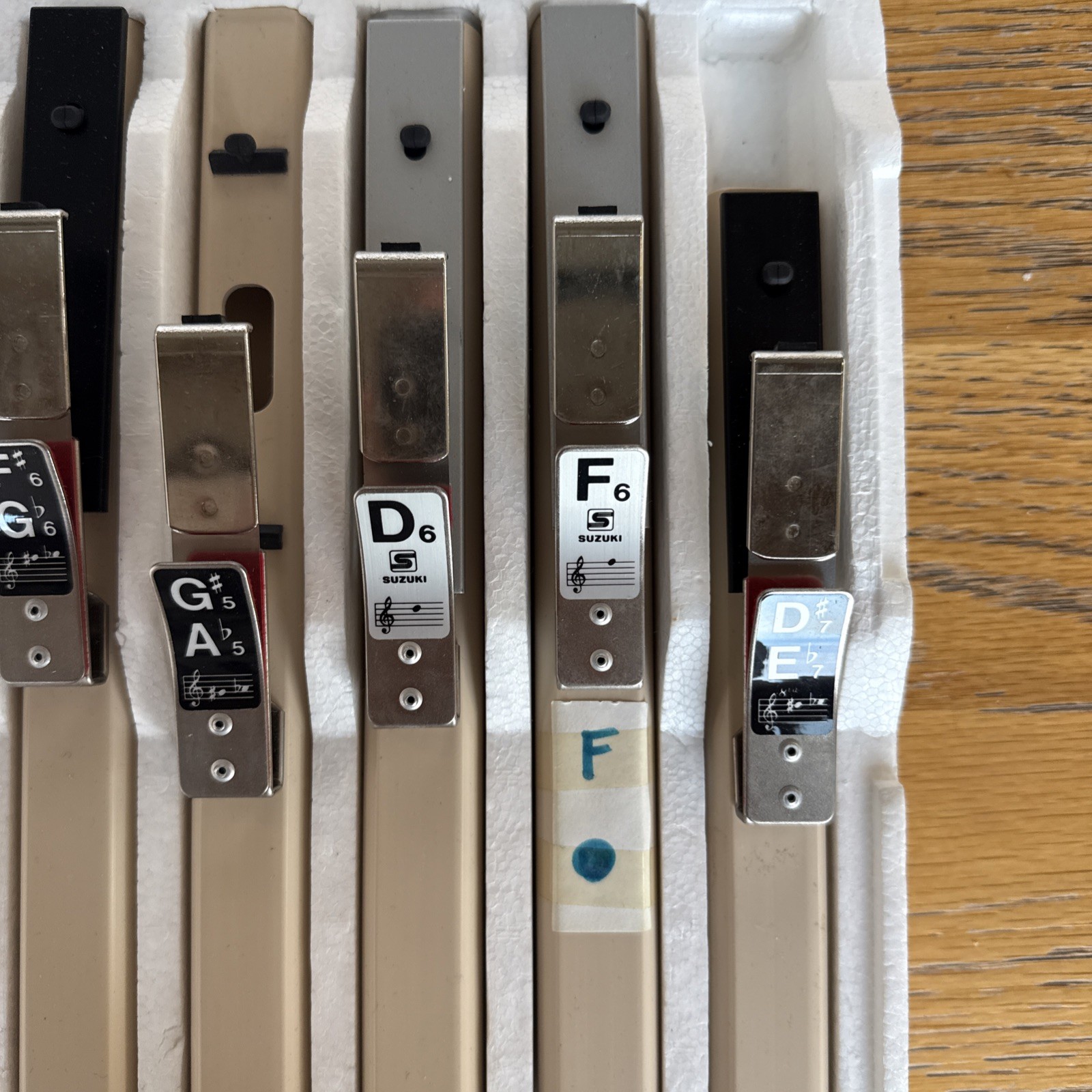 SUZUKI CM-25 Tone Chime 25 Tone Set 2-Octave With Original Box